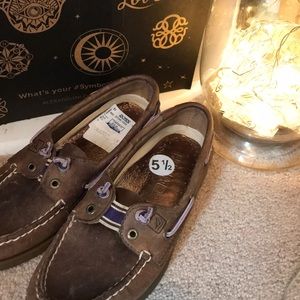 Sperry boat shoes